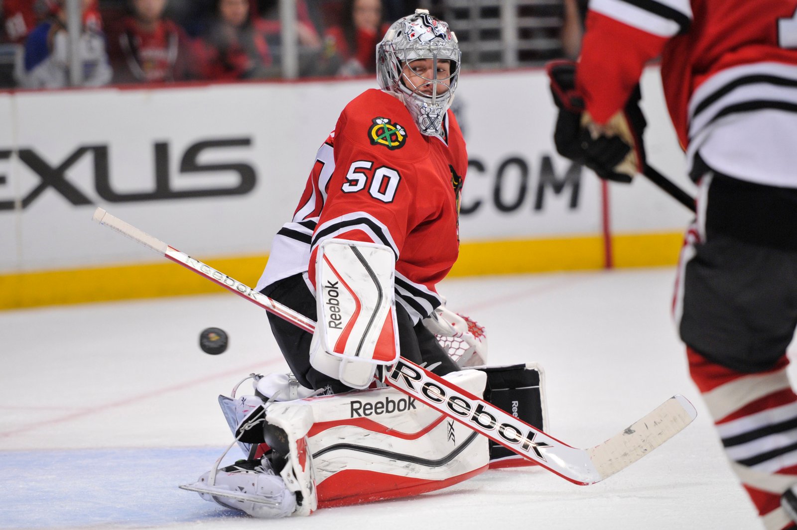 Pushing Down on You: Blackhawks 3, Hurricanes 2