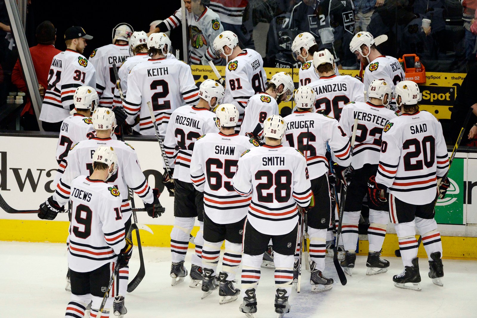 Island in the Sun: Kings 5, Blackhawks 2
