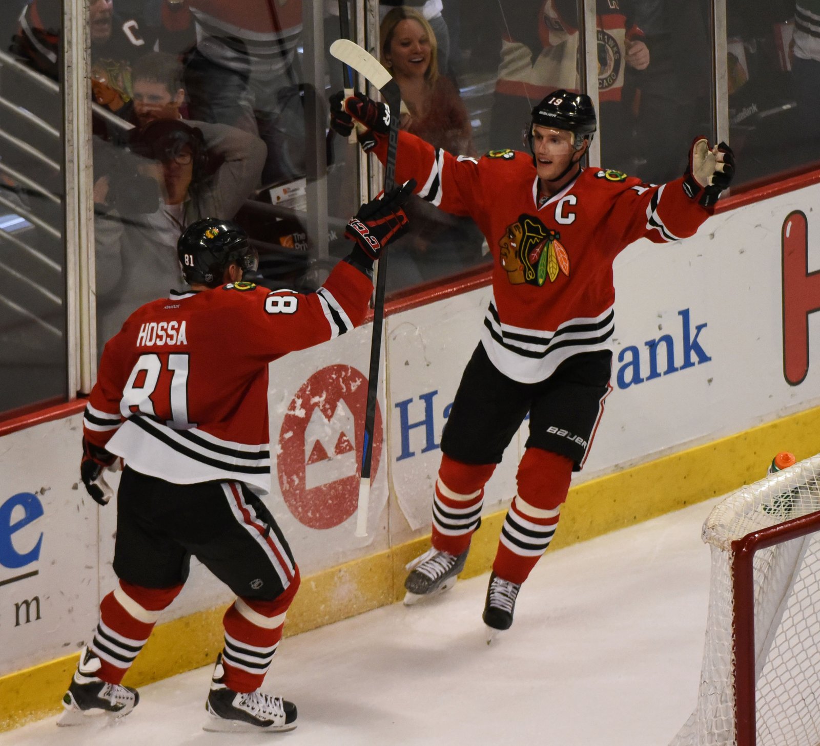They Don't Love You Like I Love You: Blackhawks 4, Kings 1