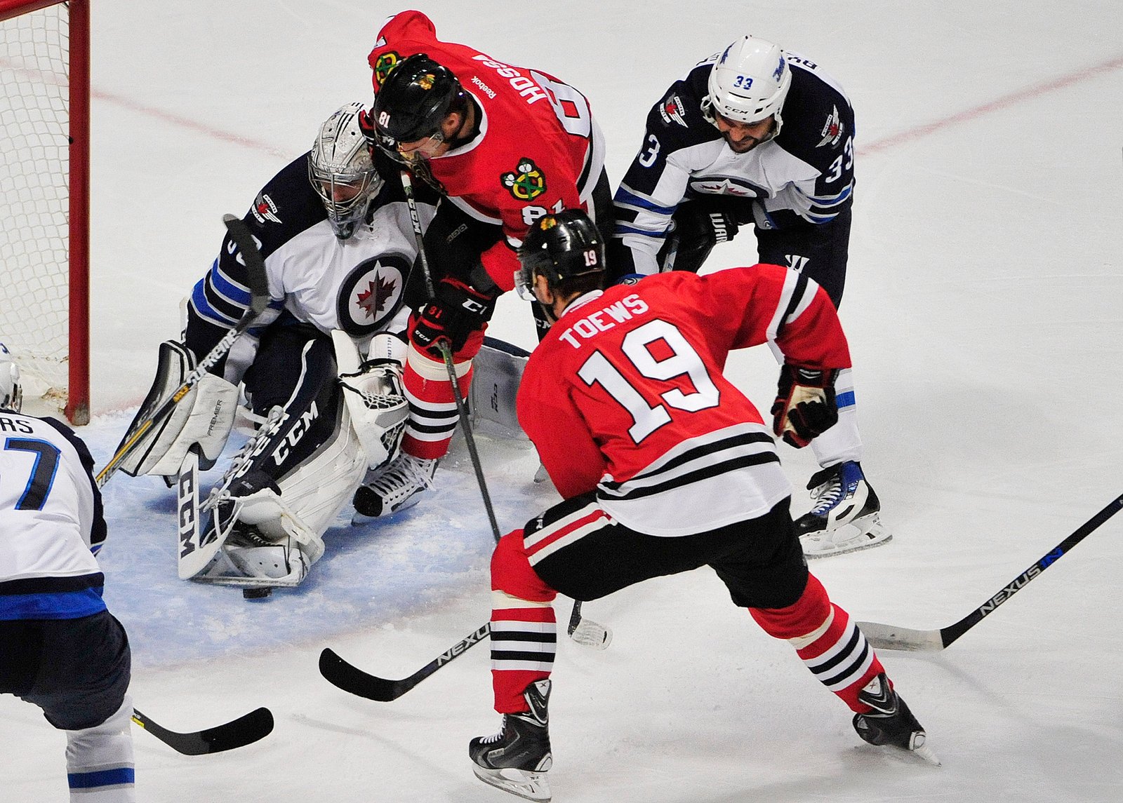 In Starlit Nights I Saw You: Blackhawks 2, Jets 0
