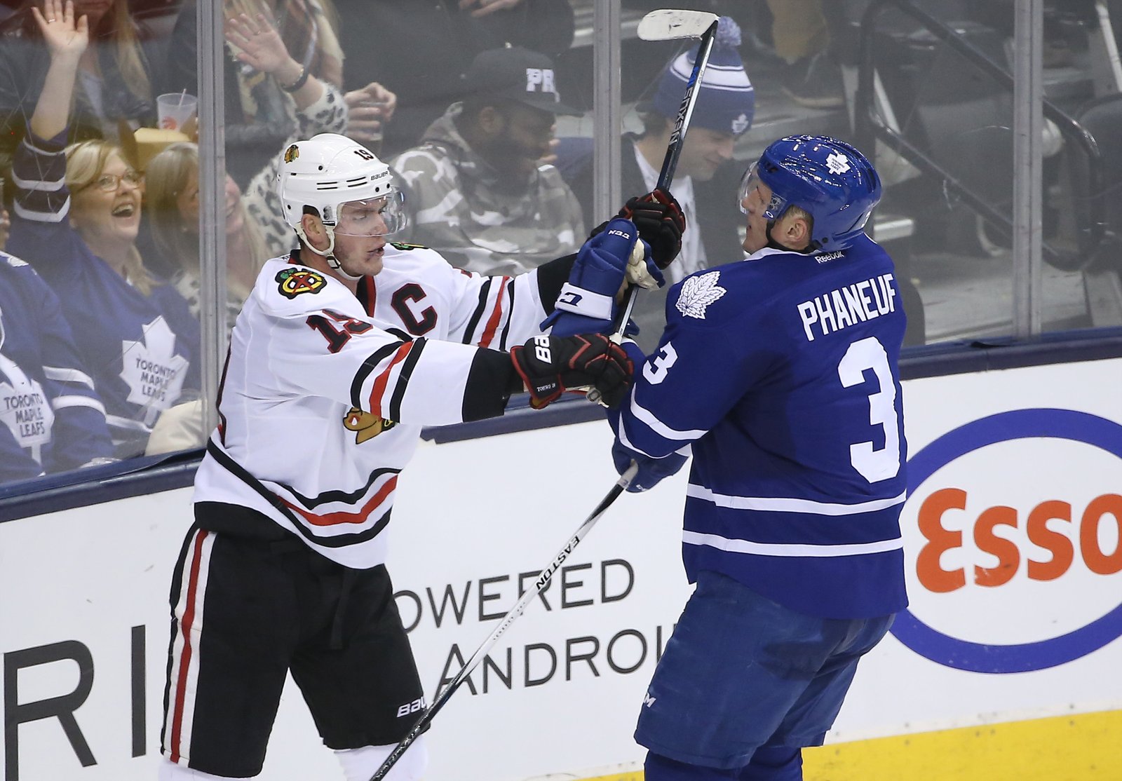 Everything Tastes Right: Blackhawks 4, Maple Leafs 1
