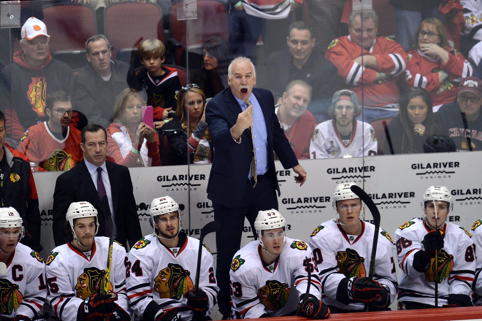 Tonight I Think I’ll Walk Alone: Blackhawks 5, Coyotes 4 (OT)