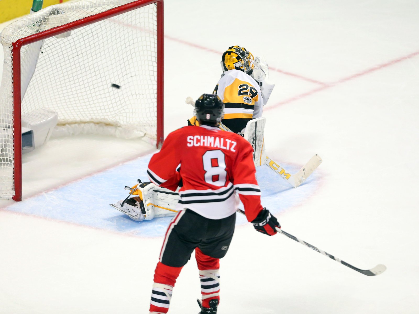 Weather Changes Moods – Blackhawks 4, Penguins 1