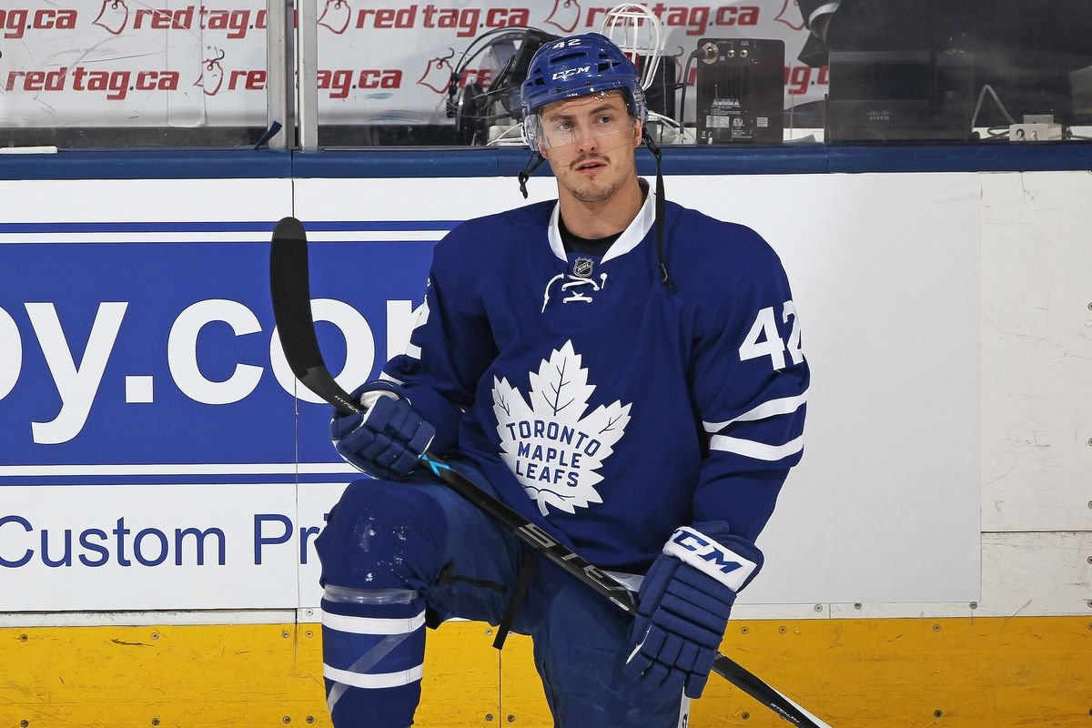 Trickling Down Into Some Tragic Casual Corner – Free Agency Shopping List: Tyler Bozak (wait, what?)