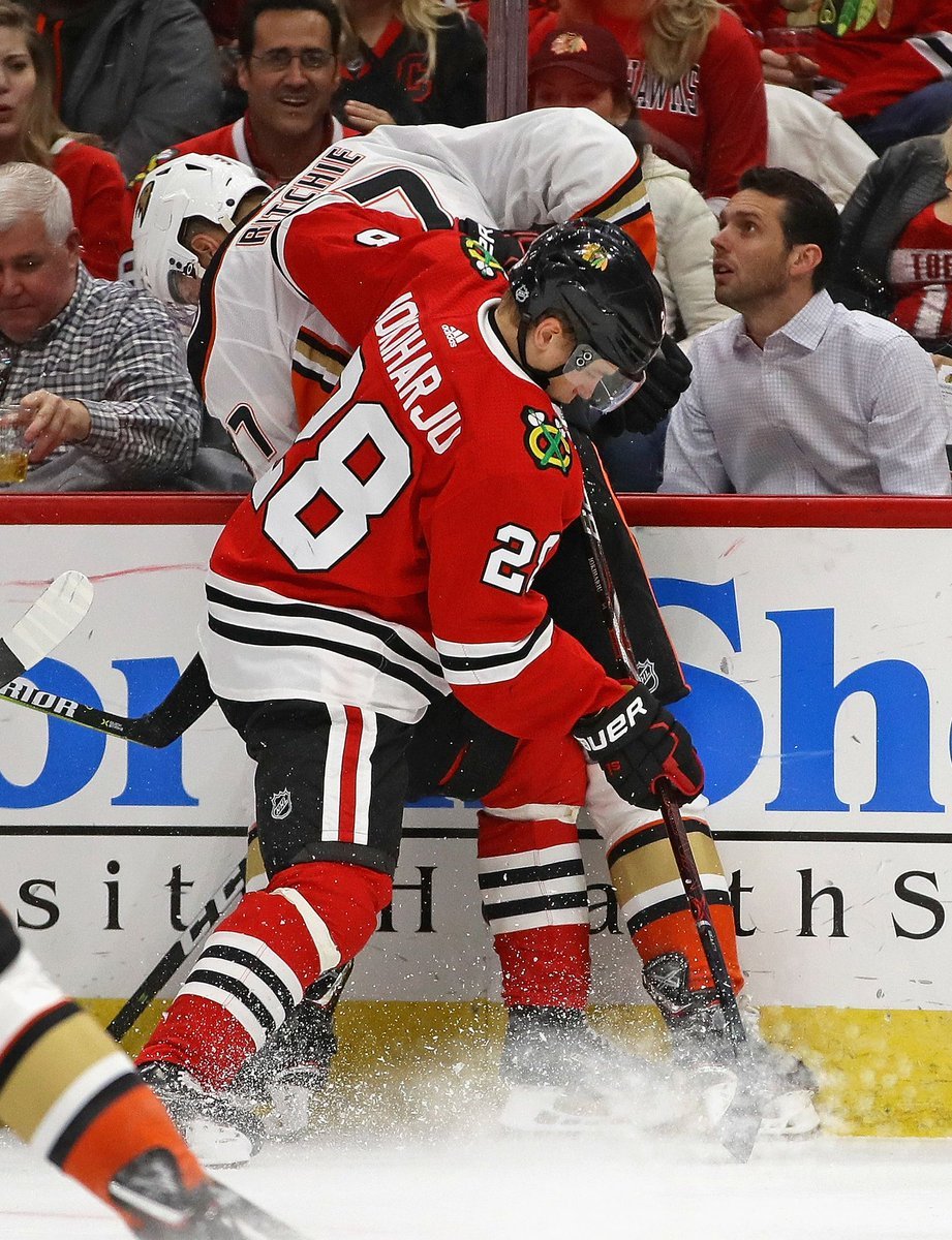 Game #9 – Ducks 1, Hawks 3: Nobody Told Me You Could Die From Bliss