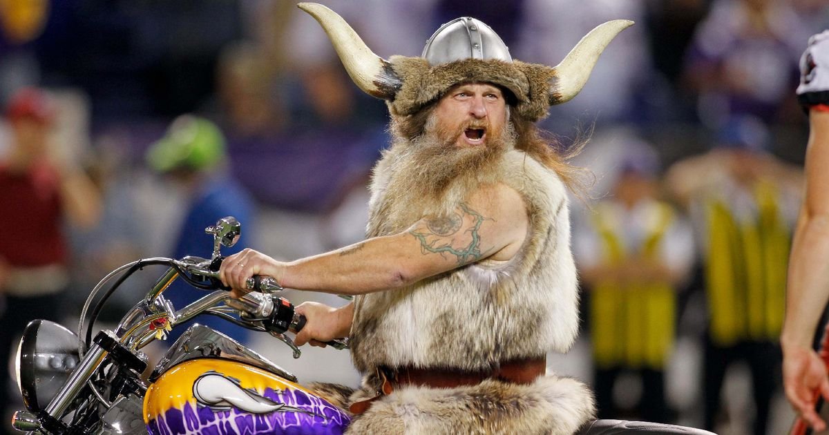 Game #40 – Wild vs. Hawks Q&A: Whatever, Vikings Suck